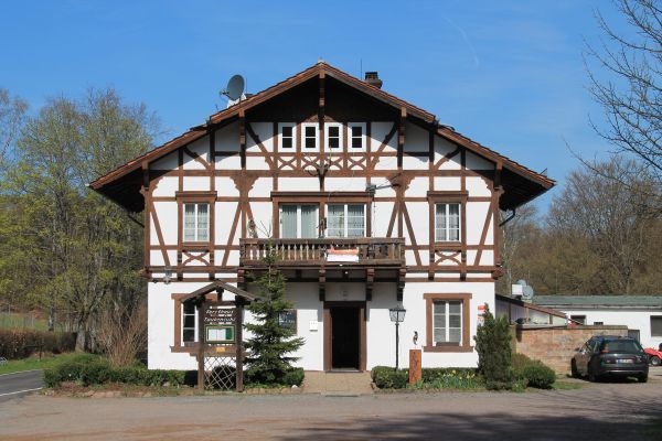 Taubensuhl Forsthaus   